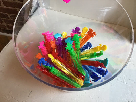 Clique Bubbles